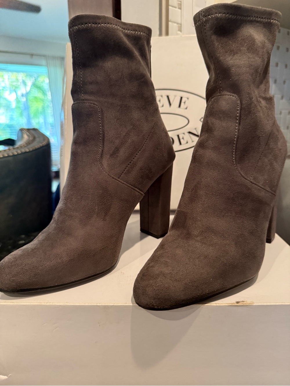 Steve Madden Gray Suede Block Heel Ankle Boots